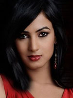 Sonal Chauhan Picture